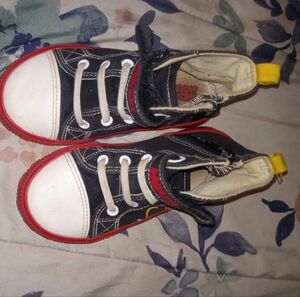 Stylish Kids Sneakers - Black and Red